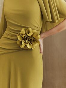 Anewsta Elegant V-Neck Flare Sleeve Solid Color Pleated Waist Flowy Robe With Detachable 3D Floral Decor Suitable For Formal Occasions Olive Green Summer - Green - View 3