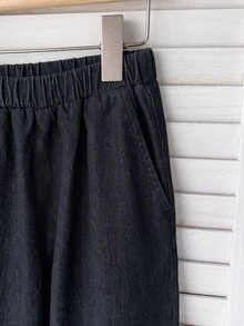 SHEIN EZwear 女款印花單排扣長袖襯衫與彈性腰雙口袋休閒牛仔褲 2 件套 - 黑色 - 查看 4