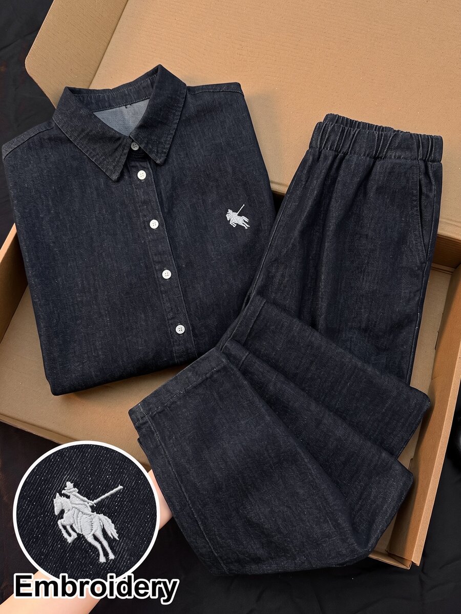 SHEIN EZwear 女款印花單排扣長袖襯衫與彈性腰雙口袋休閒牛仔褲 2 件套 - 黑色 - 查看 1