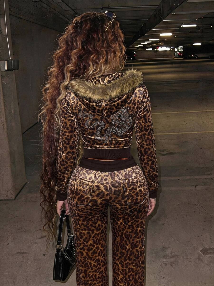 Amplova Women's Leopard Print Sweatshirt Top With Fur Patchwork, Fur Collar And Rhinestone Details, Avant-Garde Sexy Autumn/Winter - Coffee Brown - View 1