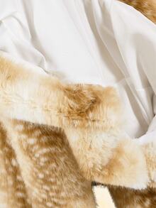 Amplova Women's Animal Print Faux Fur Cropped Jacket - Apricot - View 13