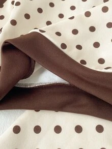 SHEIN 2件組嬰兒套裝，極簡休閒風，波點印花搭配蝴蝶結刺繡，半拉鍊立領長袖上衣，對比色滾邊，配套寬腿褲，時尚穿搭，適合日常外出與休閒穿著，適用秋冬季節 - 彩色 - 查看 7