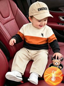 Souflis Souflis 2件組幼兒男童運動衫長褲套裝 學院風 橘色黑色 馬刺刺繡 配色拼接 長袖圓領 加厚 戶外 秋冬節日條紋 - 卡其色 - 查看 10