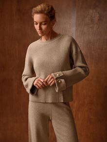 MOTF PREMIUM ELEGANT PEARL BUTTON DECOR FRONT SLIT LOOSE KNIT 2 PIECES SET FOR WOMEN, AUTUMN/WINTER - Khaki - View 9