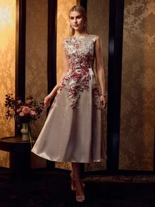 MOTF PREMIUM Damklänning med enfärgad jacquard, midjeformande, ärmlös, medellång - Aprikos - Visa 4