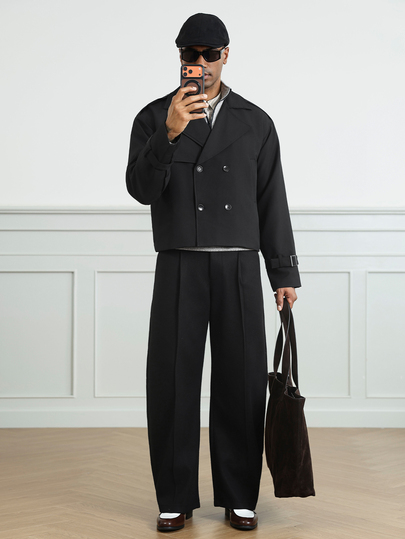 HUEFORM Men's Old Money Black Lined Trench Coat, Double-Breasted Lapel Epaulette Vintage Silhouette Wrinkle-Resistant Fabric Is Perfect For Lazy People.