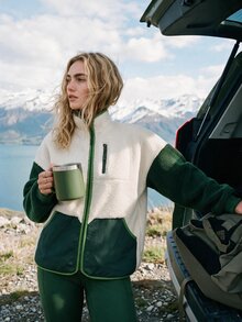 WanderVale Women's Outdoor Thermal Lined Colorblock Zip-Up Jacket - Dark Green - View 3