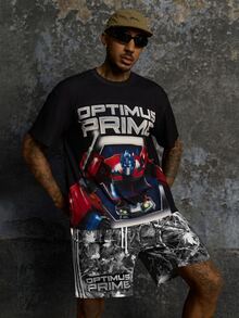 Transformers X SHEIN Set Kasual Pria untuk Sehari-hari: Kaos Lengan Pendek dan Celana Pendek dengan Motif Huruf - Hitam - View 5