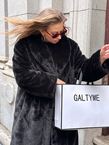 GalTyme Plus Size Women's Solid Color Fashion Versatile Winter Faux Fur Coat - Black - View 6