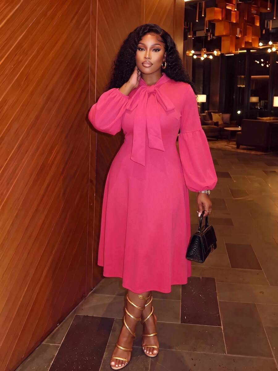 Slaydiva Plus Size Elegant Regular Shoulder Navy Blue Long Sleeve Dress With Flared Hem For Women - M Size - Pink - View 1
