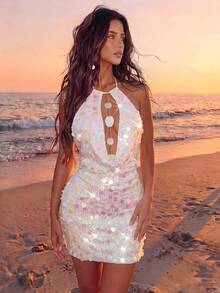 SHEIN Sexy Avant-Garde Backless Deep V-Neck Ruched Sleeveless Chain Decor Tulle Crochet Women's Mini Dress, 70s Style Summer Party Wedding Sequin White - White - View 2