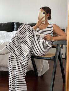 Livesso Striped Sleeveless Loose Comfy Jumpsuit Loungewear Pajama - Black and White - View 5