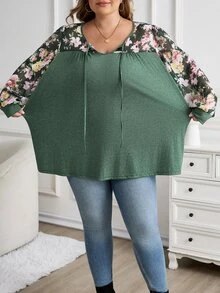 SHEIN CURVE+ قميص كاجوال بأكمام طويلة مطبوع بزهور مع عنق على شكل V وعقدة، مناسب للمقاسات الكبيرة - متعدد الألوان - مشاهدة 6