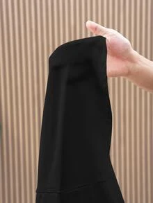 SHEIN CURVE+ 2025 年新款女装 - 狂欢、复活节、老钱风格、乡村音乐会、外出、仙女风、节日、热带度假、适合春夏季、夏季服装、狂欢、欧洲夏季、春季、西部服装加大码、音乐会、毕业典礼、适合日常通勤、商务休闲、极简休闲沙滩装 - 分层荷叶边袖衬衫、不对称下摆中长连衣裙、曲线加大码、波西米亚度假加大码带袖连衣裙 8xl 女装 5xl 加大码荷叶边连衣裙加大码 - 黑色 - 查看 13