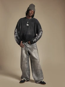 SUMWON Club Washed Waffle Knit Long Sleeve Crew Neck Oversized Tee With Cursive Script Sleeve Print - Black - View 3