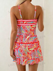 SHEIN Swim Set Gaun Renang dan Bikini Segitiga Motif Paisley Terbaru 2026, Cocok untuk Pesta Pantai, Kolam Renang, Liburan Santai, Musim Semi/Panas. - Merah - View 2