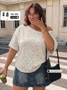 SHEIN CURVE+ تي شيرت نسائي كاجوال بسيط بلون موحد مقاس كبير، مناسب للارتداء في الربيع والصيف - متعدد الألوان - مشاهدة 8