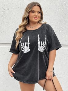 SHEIN CURVE+ Plus Size Women's Dark Green Summer Grunge Goth 90s Everyday Office Concert Skeleton Hand Pattern Short Sleeved T-Shirt Loose Retro Knitted Top - Dark Grey - View 5