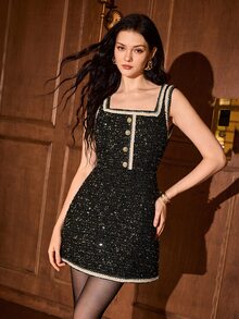 MOTF PREMIUM GAUN PENDEK WANITA MUSIM GUGUR/DINGIN DENGAN LEHER KOTAK DAN PINGGANG PAS DAN LONGGAR - Hitam - View 3