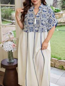 Al Najma Blue Long Cardigan With Contrast Color Crochet Embroidery, Plus Size Turkish Traditional Long Dress, Loose Batwing Sleeve Versatile Elegant Maxi Dress - Blue - View 4