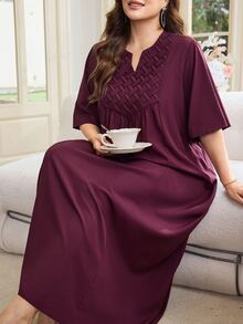 Al Najma Plus Size Arabic Style, Pleated Woven Fabric, 3/4 Sleeve Loose, Wide Hem Fashionable Dress - Red Violet - View 9