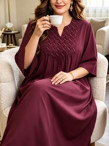 Al Najma Plus Size Arabic Style, Pleated Woven Fabric, 3/4 Sleeve Loose, Wide Hem Fashionable Dress - Red Violet - View 6