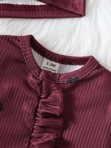 SHEIN 嬰兒新生兒紅色愛心印花連身衣附帽子2件套，嬰兒荷葉邊飾連腳爬行連身衣，適合四季，完美適用於派對、滿月派對、拍照、婚禮、約會及其他節日場合 - 酒紅色 - 查看 4
