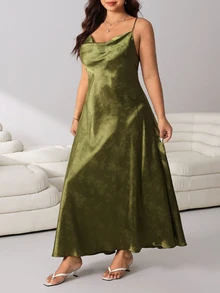 Solflare Plus Size Women's Elegant Jacquard Spaghetti Strap Casual Dress, Summer - Green - View 9