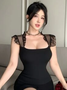 DAZY 黑色蕾丝拼接露脐上衣，优雅百搭，适合情人节、婚礼、派对、正式场合，时尚修身，透视网纱短袖女式衬衫 - 黑色 - 查看 1