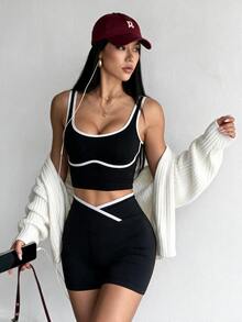 Dewbera Dewbera Women's Seamless Sports Set, Spring/Summer Gym Black And White Sporty - Black - View 1
