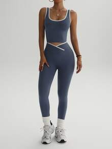 Dewbera Dewbera 女士对比色绑带重叠腰瑜伽运动服套装健身套装两件套瑜伽套装健身房两件套女士运动套装 - 灰色 - 查看 8
