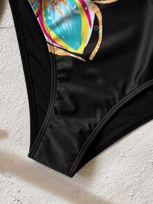 SHEIN Swim Women's Summer Beach Vacation Floral Print Fashion Bikini Set, Padded Cup (Floral Pattern Random) Black Tropical - Multicolor - View 4