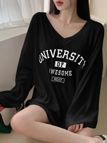 DAZY Women Spring/Summer Loose-Fit V-Neck Drop-Shoulder Long Sleeve T-Shirt With Slogan Print,Graphic Tees - Black - View 5