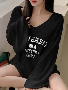 DAZY Women Spring/Summer Loose-Fit V-Neck Drop-Shoulder Long Sleeve T-Shirt With Slogan Print,Graphic Tees - Black - View 6