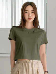 Dazy-Less 修身基本款女式短袖 T 恤，简约时尚休闲日常穿着夏季，短款上衣女式商务休闲女式工作服 - 橄欖綠 - 查看 1