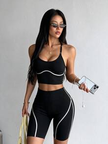 Dewbera Dewbera 2pcs Women's Seamless Contrast Color Adjustable Strap Backless Ribbed Line Running Fitness Workout Yoga Base Layer Outerwear Sports Tank Top Seamless Shorts Sports Set - Black and White - View 1