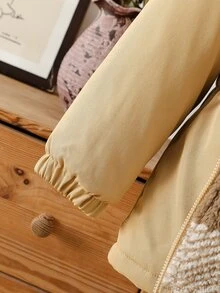 SHEIN Genkimix Kids 1件女童冬季新款棕色與白色格紋保暖內裡拉鍊外套，彈性腰部，連帽，加厚，百搭，簡約時尚，保暖戶外通勤夾克 - 卡其色 - 查看 7