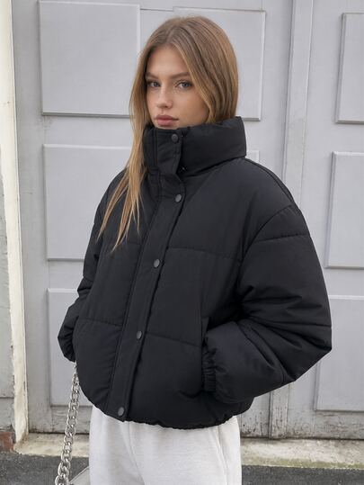 SHEIN Sparklyn معطف شتوي أسود قصير مبطن للفتيات المراهقات، تصميم كوري بسيط لطيف فضفاض، تصميم مبطن، أكمام طويلة، قصة فضفاضة، جاكيت خبز، للعمل اليومي