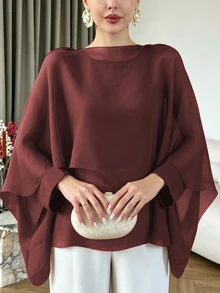 Modelyn 大尺碼女款不對稱下擺雪紡飄逸蝙蝠袖寬鬆襯衫，可單穿或疊穿，優雅 - 酒紅色 - 查看 4