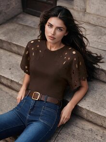 Anewsta Essential Camiseta de moda con mangas cortas y diseño hueco de unicolor elegante para mujer - Café integral - Ver 1