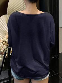 Dazy Plus 純色寬鬆圓領半開衩下擺長袖T恤，春夏校園風 - 藏蓝色 - 查看 2