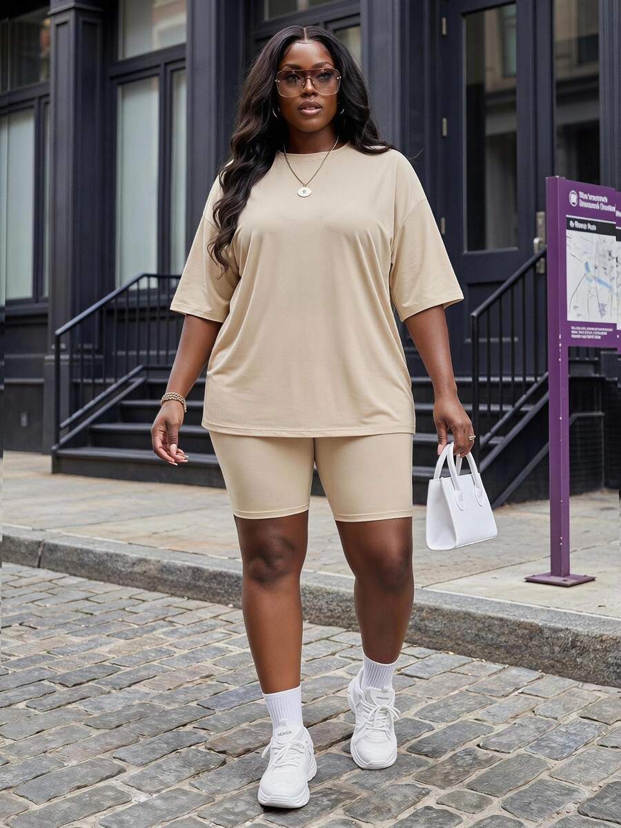 Slaydiva Plus Size Women Solid Color Round Neck Short Sleeve Top And Shorts Casual Daily 2 Pieces Set - Apricot - View 1