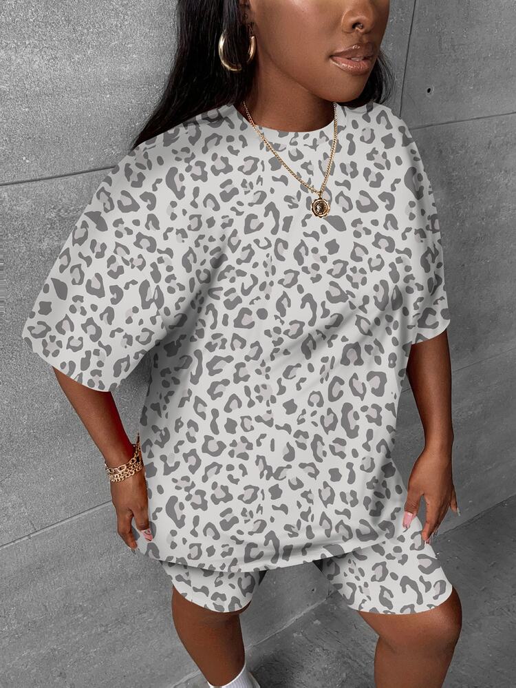 Slaydiva New Spring Summer Plus Size Women Round Neck T-Shirt Cropped Leggings Two Pieces Set Casual Simple Basic Style Y2K Streetwear Office Workout White - Multicolor - View 4