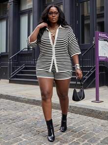 Slaydiva Plus Size Women's Black And White Colorblock Single-Breasted Top And Shorts Casual Traditional Daily Set Formal Vacation Summer - Multicolor - View 2
