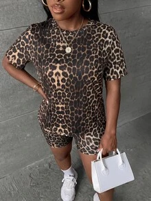 Slaydiva Plus Size Leopard Print Crew Neck Short Sleeve Top And Shorts 2-Piece Set - Brown - View 8
