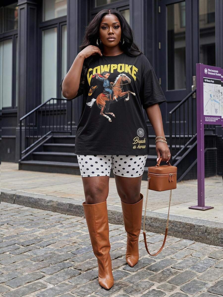Slaydiva Plus Size Women's Letter & Character Print Short Sleeve T-Shirt And Polka Dot Print Base Shorts Set