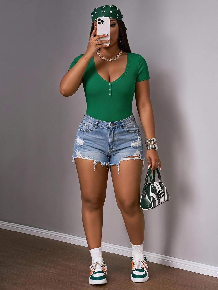 Slaydiva Plus Size Women Solid Color Ruched Fitted Versatile Daily Casual Anti Social Short Sleeve T-Shirt Formal Vacation Emerald Green Summer - Green - View 1