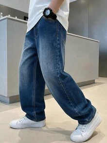 SHEIN 男童牛仔長褲，四季皆宜，柔軟棉質，休閒街頭風，彈性腰頭，口袋貼布設計，寬鬆錐形剪裁，中藍色水洗褲 - 中等水洗藍 - 查看 12