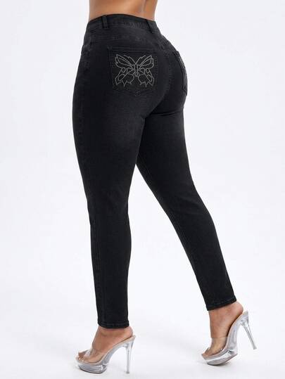 Slaydiva Plus Size Women's Butterfly Embroidered Rhinestone Straight Leg Jeans, High Waist Sexy Business Casual 90s Baggy Dark Purple Denim Pants, Club Fall