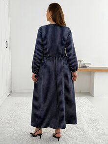 Shapeblank 女款大尺碼藍色條紋長袖洋裝,優雅舒適,適合秋冬辦公室、早午餐、正式場合,老錢風秋季穿搭 - 藍色 - 查看 4